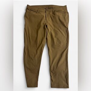 Lululemon ABC Slim-Fit 38x28 5 Pocket Pant Warpstreme, Brown